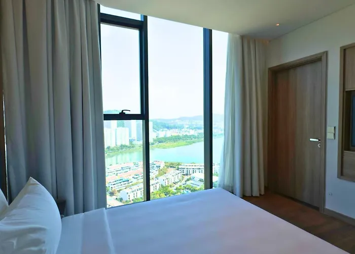 A La Carte Hotel 4*