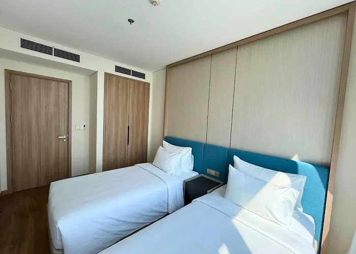 A La Carte Hotel 4*