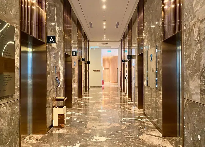A La Carte Hotel Hạ Long