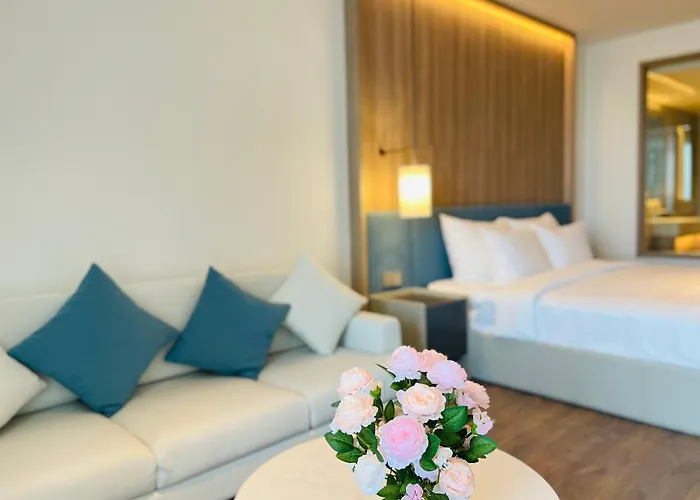Hotel A La Carte Hạ Long